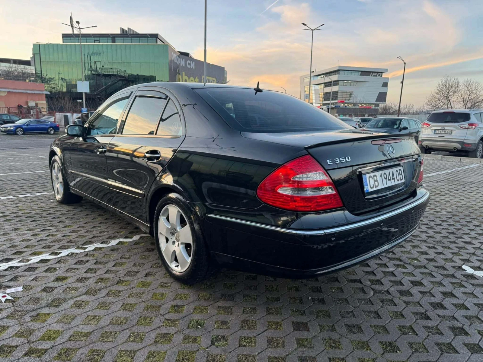 Mercedes-Benz E 350