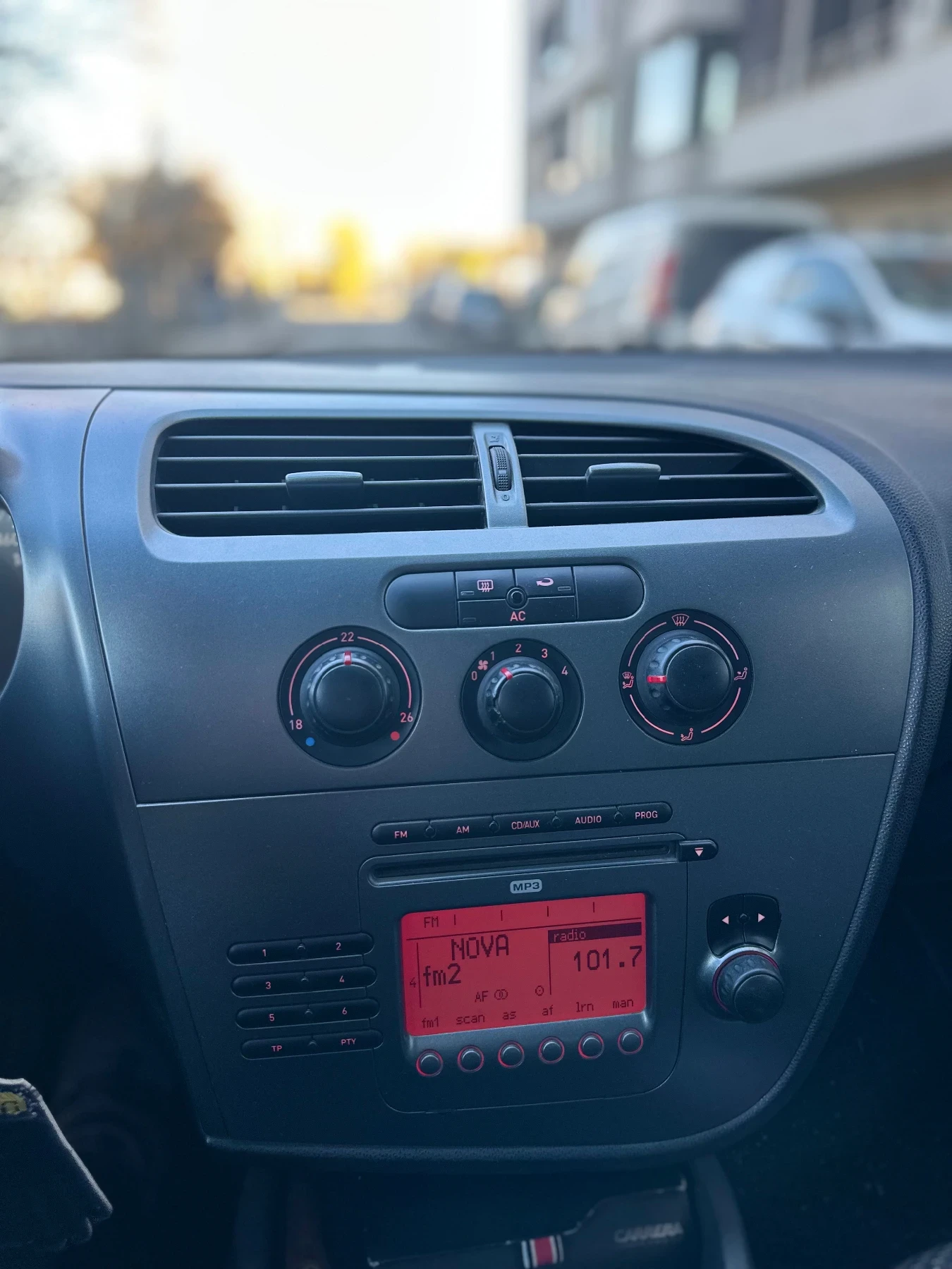 Seat Leon, снимка 8 - Автомобили и джипове - 54993509