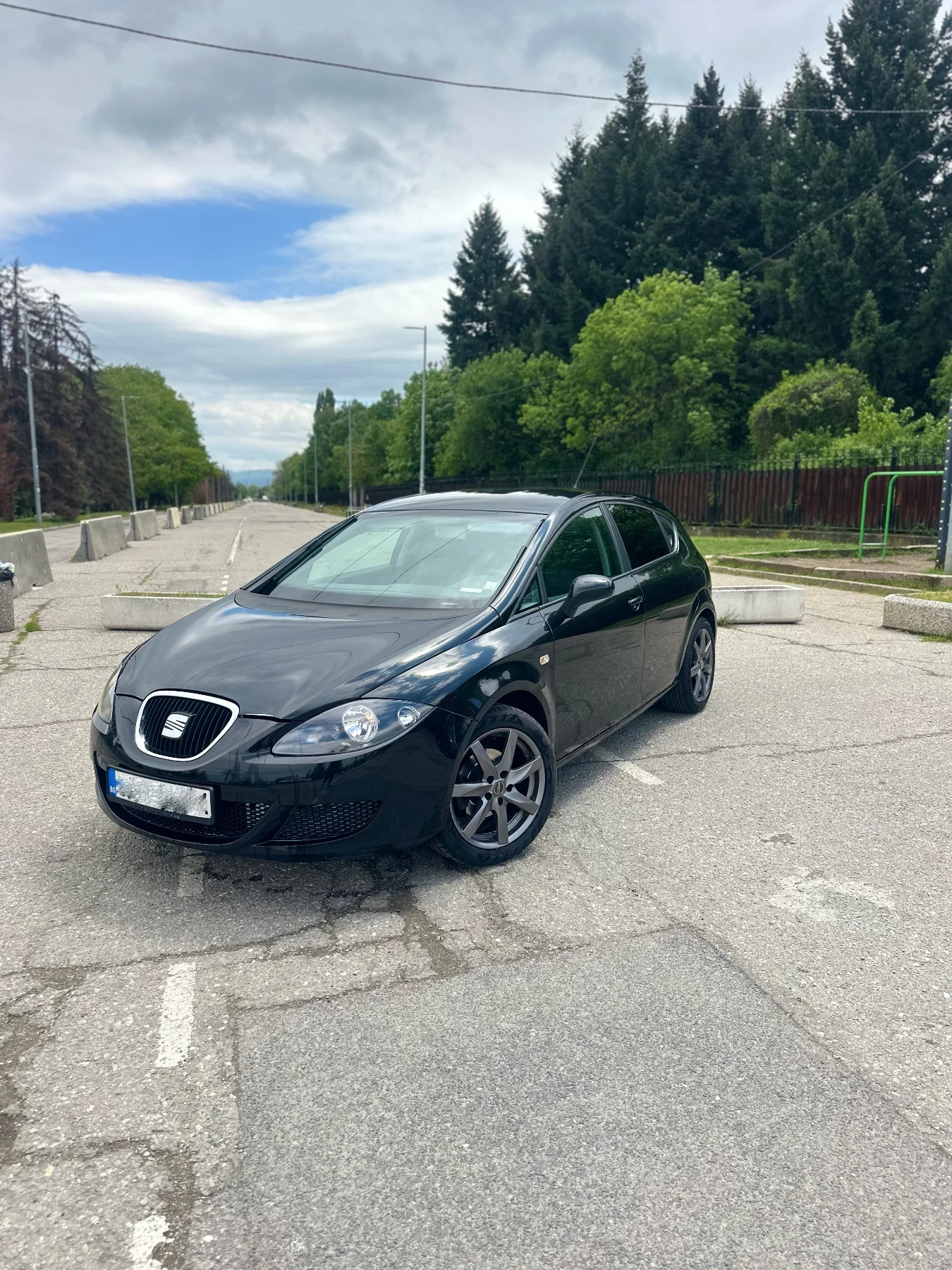 Seat Leon, снимка 3 - Автомобили и джипове - 54993509