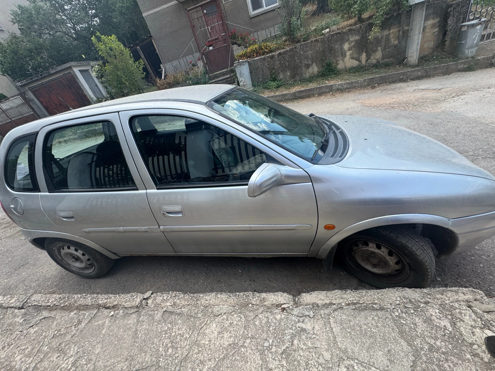 Opel Corsa, снимка 3 - Автомобили и джипове - 55606366