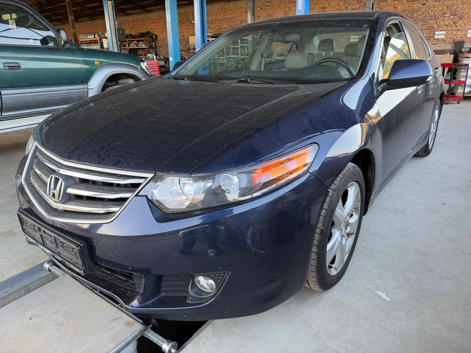 Honda Accord 2.4 i-VTEC Executive Автоматик