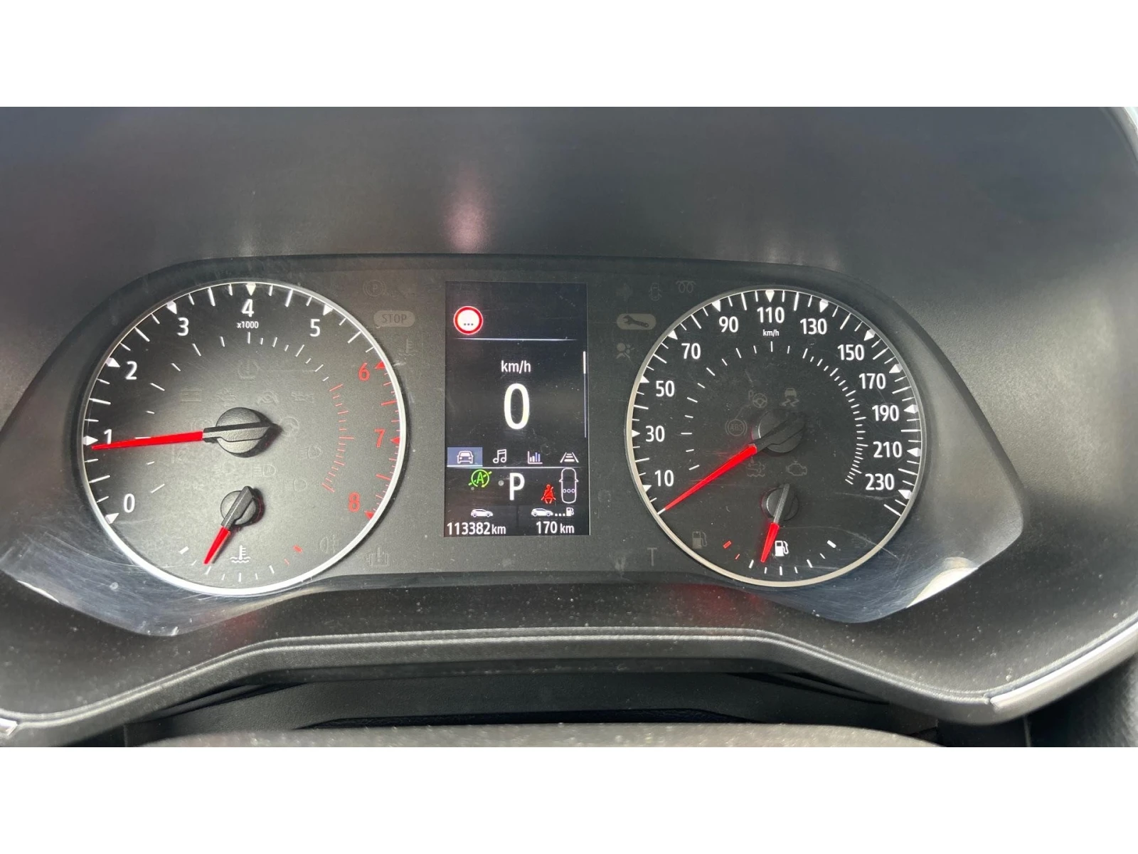 Renault Clio Месечна вноска от 130  , снимка 14 - Автомобили и джипове - 56199710