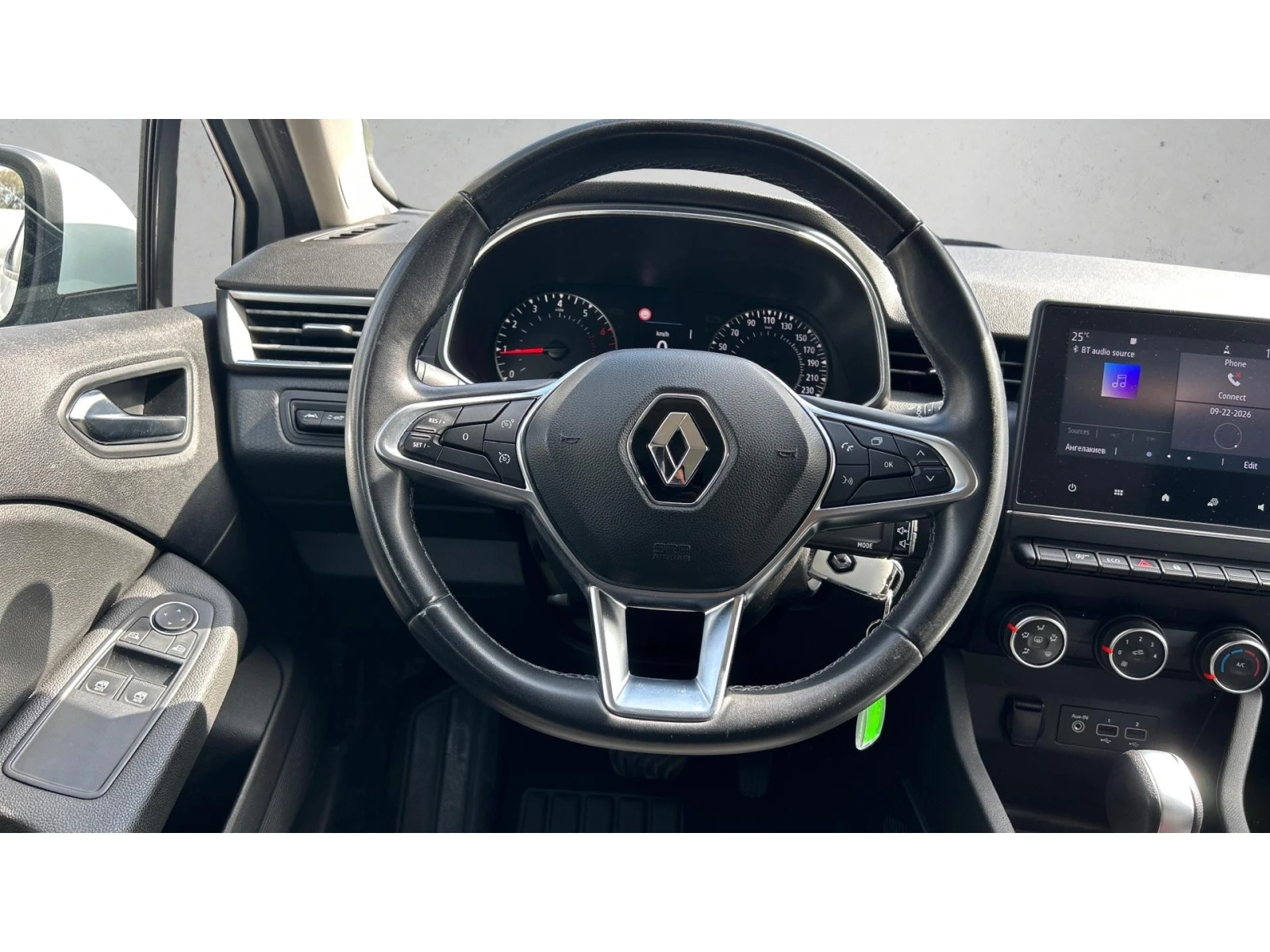 Renault Clio Месечна вноска от 130  , снимка 9 - Автомобили и джипове - 56199710