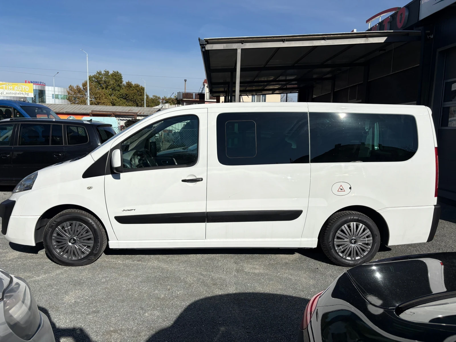 Citroen Jumpy 2.0HDI Lang 9 места, снимка 7 - Автомобили и джипове - 56514651