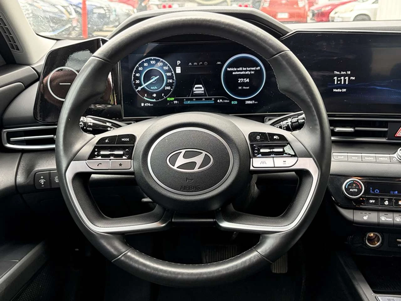 Hyundai Elantra Luxury DCT, снимка 12 - Автомобили и джипове - 56703140