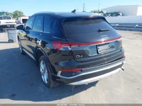 Audi Q4 E-Tron Premium 50 Quattro, снимка 3