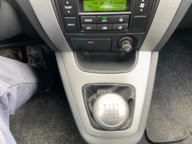 Hyundai Tucson 2, 0 CRDI 192000 km 4x4 6ск - 8200 лв. - 34175829 9