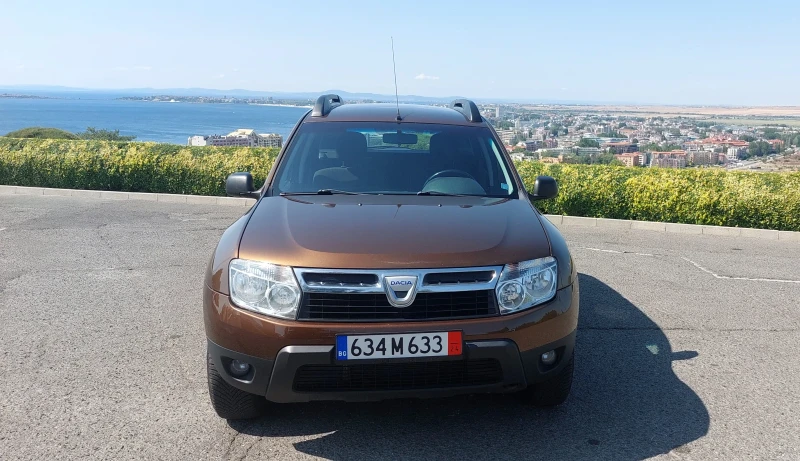 Dacia Duster 1.6 ГАЗ, снимка 1 - Автомобили и джипове - 47319232