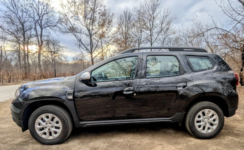 Dacia Duster, снимка 3 - Автомобили и джипове - 48069749