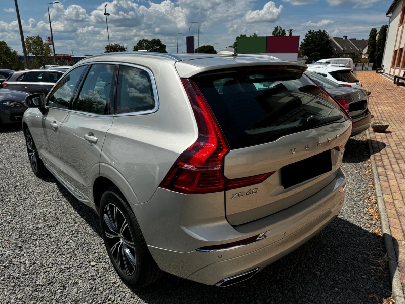 Volvo XC60 2.0 D5 Inscription, снимка 4 - Автомобили и джипове - 48352507