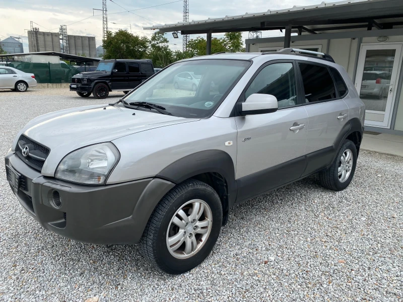 Hyundai Tucson 2, 0 CRDI 192000 km 4x4 6ск - 8200 лв. - 34175829 1