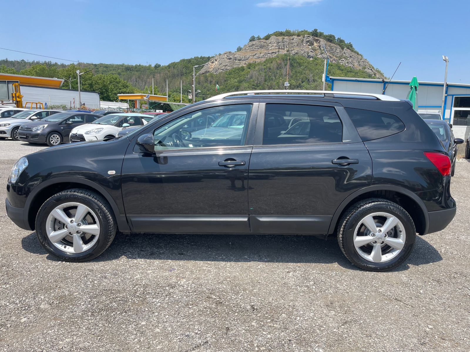 Nissan Qashqai 2.0DCI-2+ -7 МЕСТЕН-ПАНОРАМА-КЛИМАТРОНИК-TEMPOMAT - изображение 4