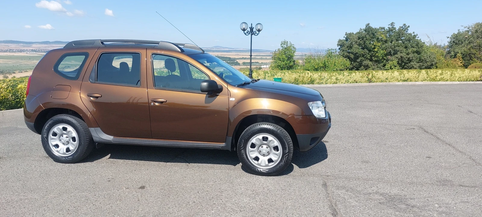 Dacia Duster 1.6 ГАЗ - изображение 2