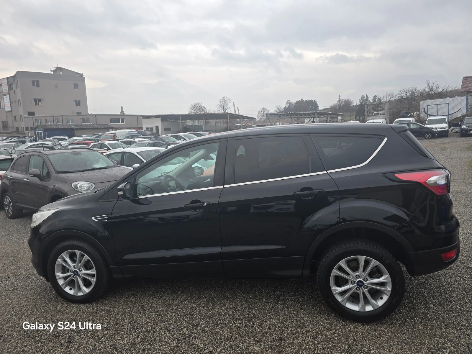 Ford Kuga 1.5TDCI-120K.C-TITANIUM-AVTOMATIC-NAVI - изображение 8