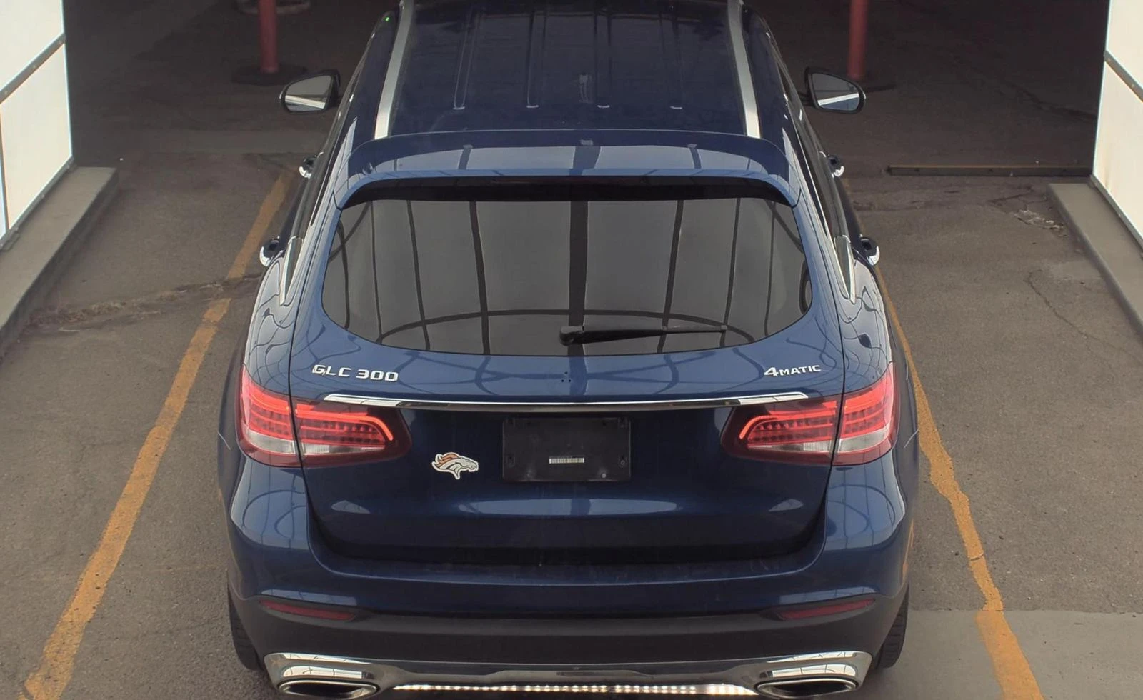 Mercedes-Benz GLC 300 4MATIC* ПОДГРЕВ* КАМЕРА* КЕЙЛЕС* LANE* ASSIST - изображение 7