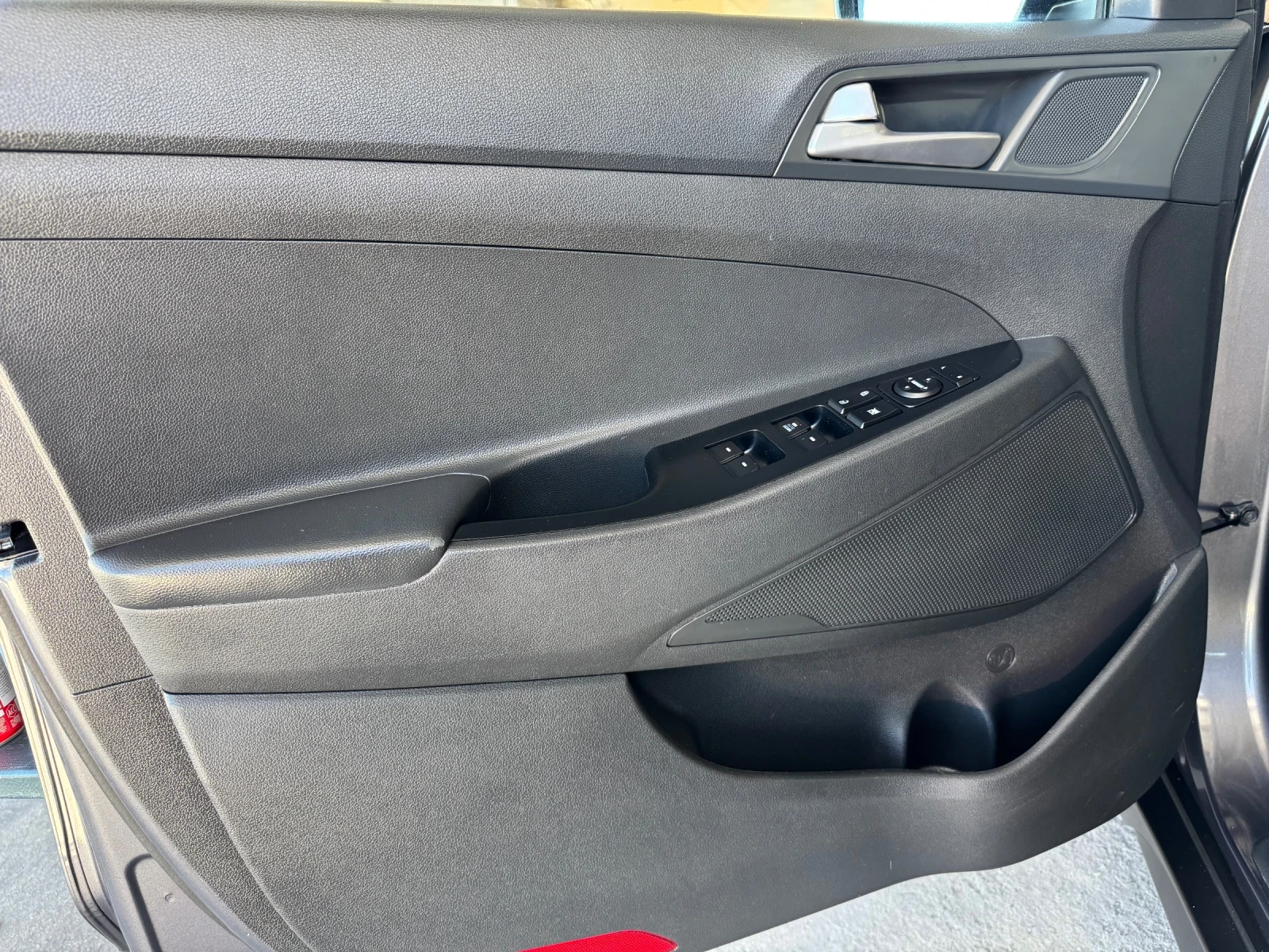 Hyundai Tucson 1.7 CRDi Xplus ISG* 2018* EURO 6b*  | Mobile.bg   17