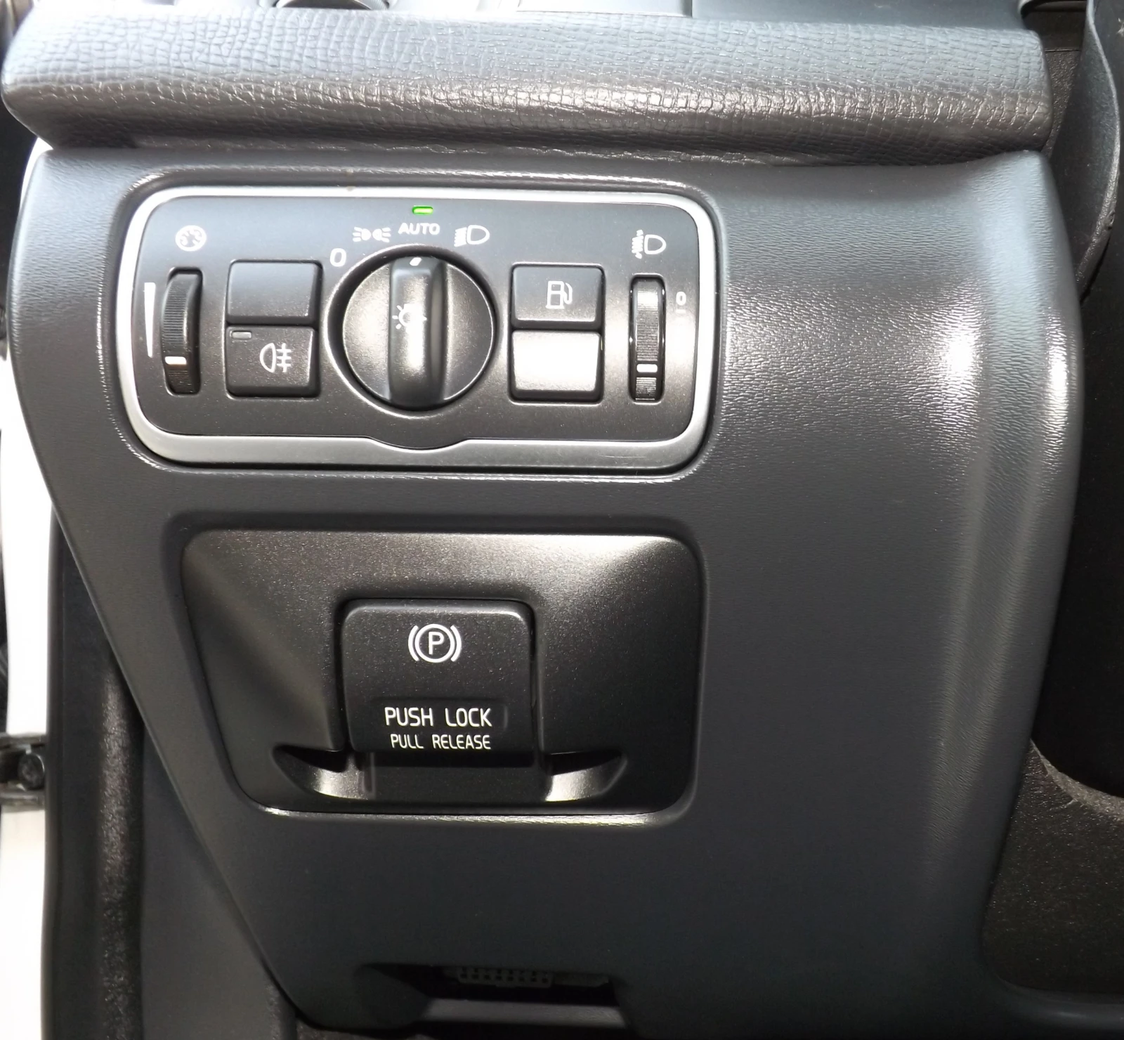 Volvo XC60 D5244T17 | Mobile.bg � ����������� 13