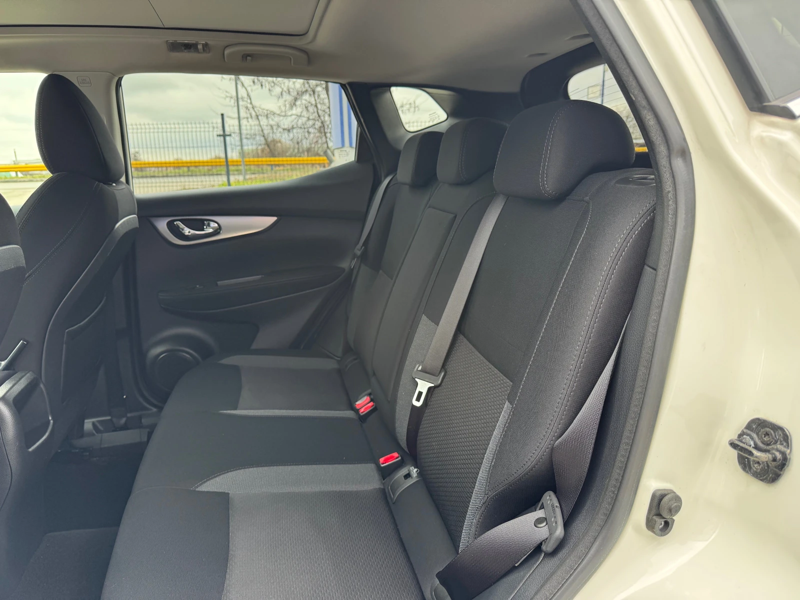 Nissan Qashqai 1.5D �������� ������� | Mobile.bg � ����������� 13