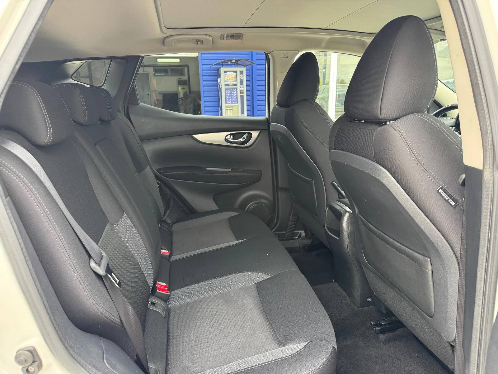 Nissan Qashqai 1.5D �������� ������� | Mobile.bg � ����������� 14