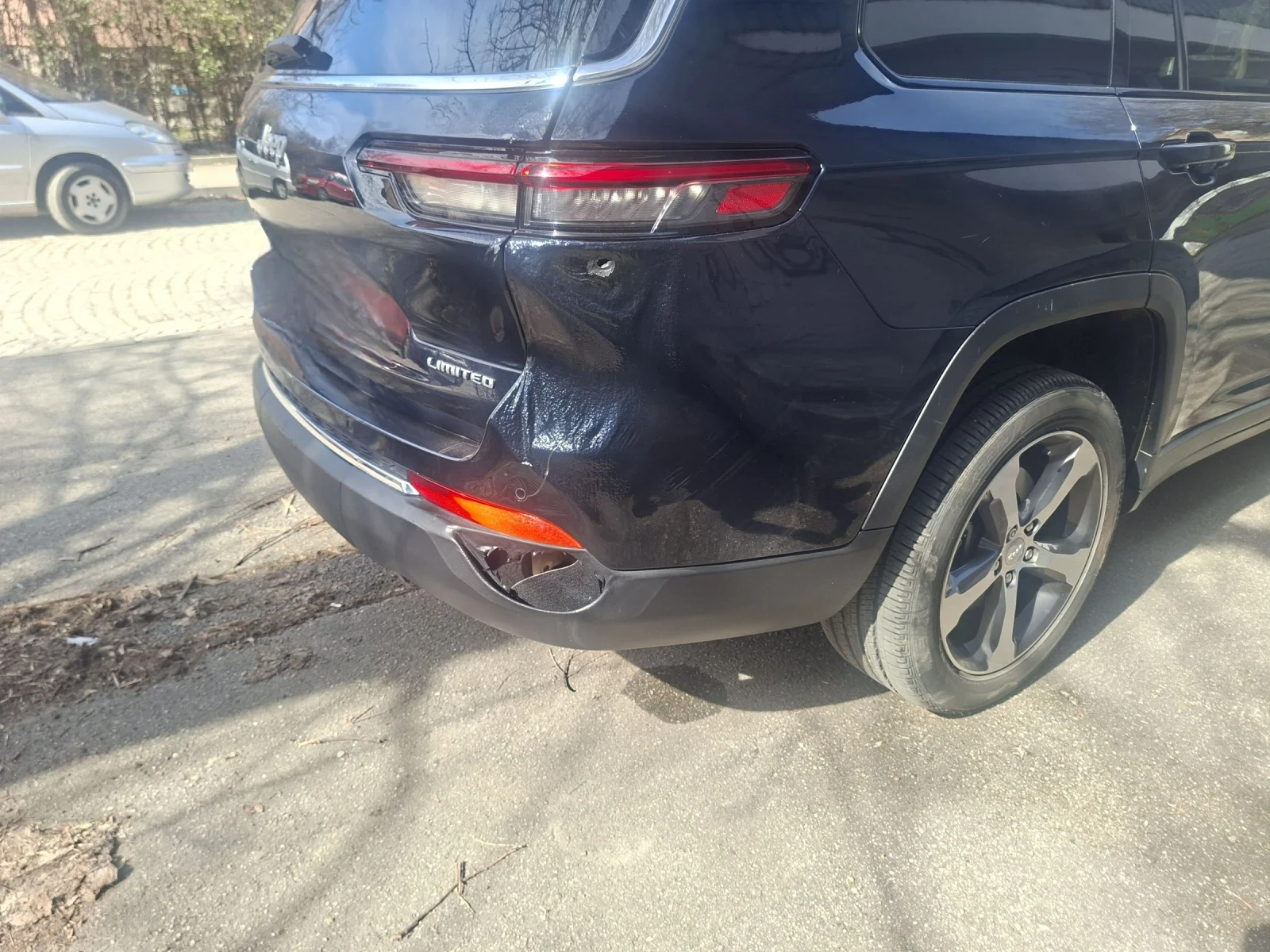 Jeep Grand cherokee, снимка 4 - Автомобили и джипове - 53880232