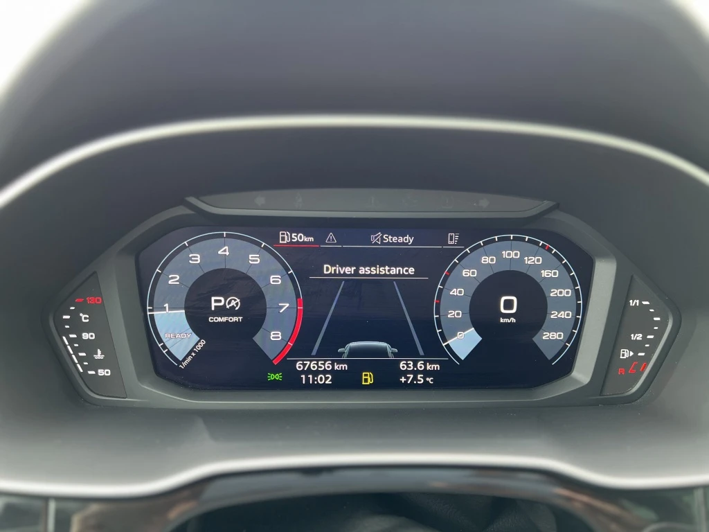 Audi Q3 Progressiv, снимка 11 - Автомобили и джипове - 54595003