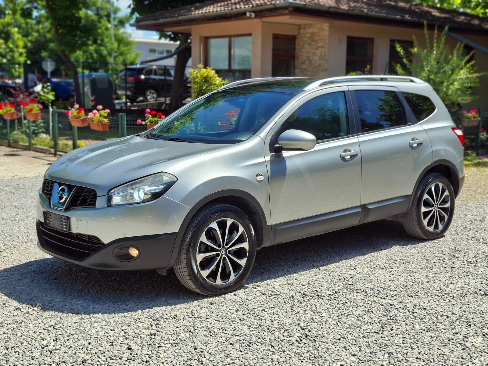 Nissan Qashqai 2.0dCi N-TEC * ПАНОРАМА* НАВИГАЦИЯ* КАМЕРА