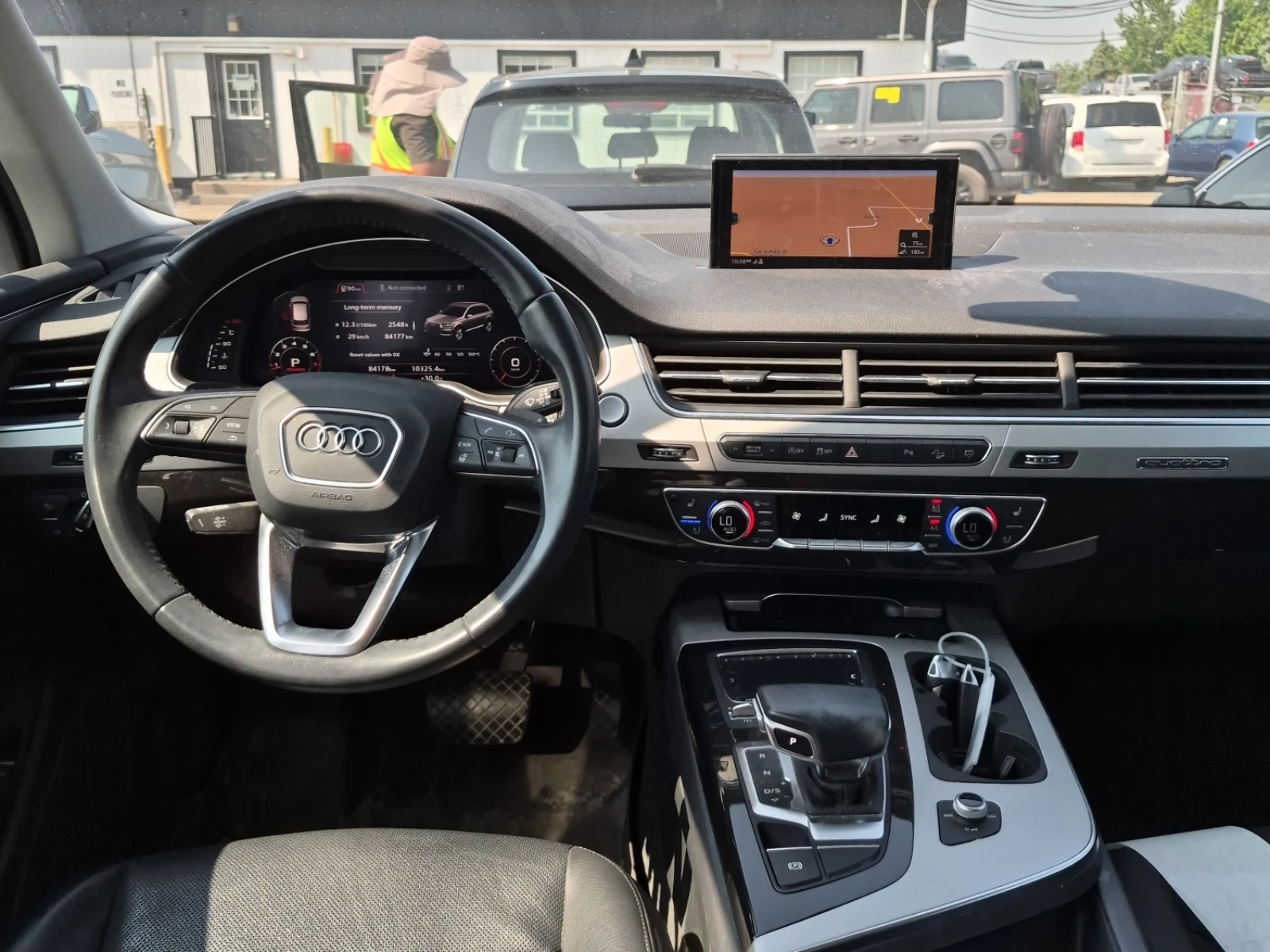 Audi Q7 Progressive, снимка 9 - Автомобили и джипове - 55125473