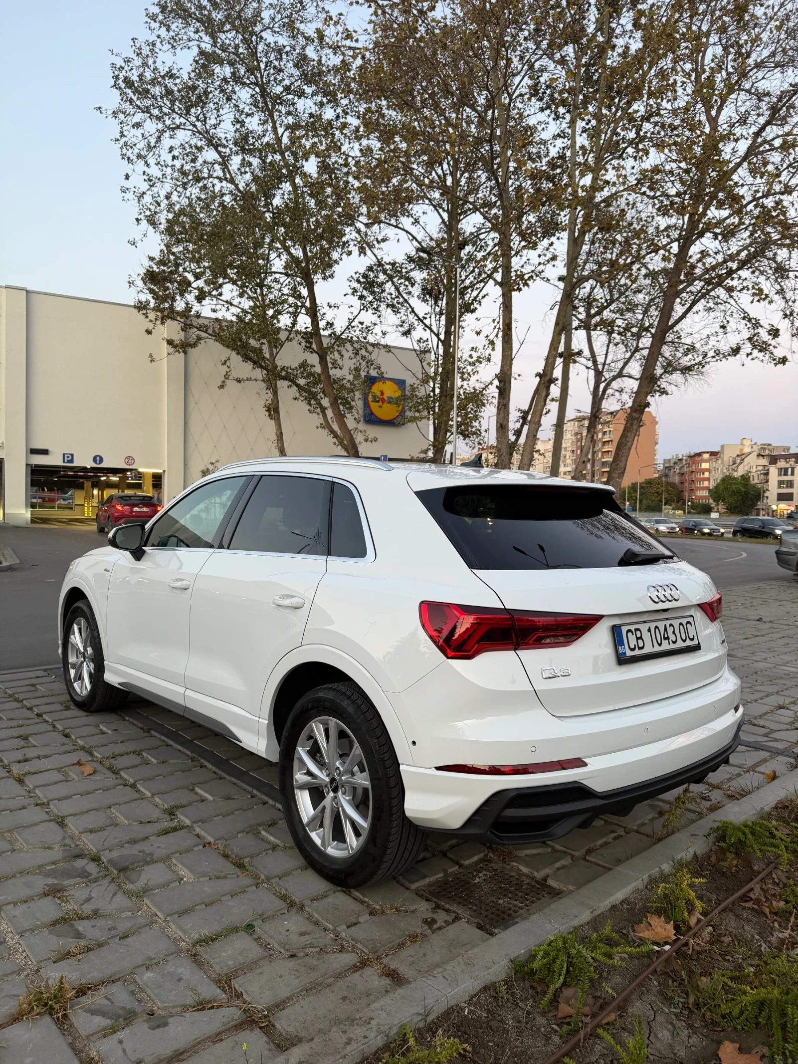 Audi Q3 S-Line 45TFSI Quattro(4x4)228�.� 4500 �� | Mobile.bg � ����������� 5