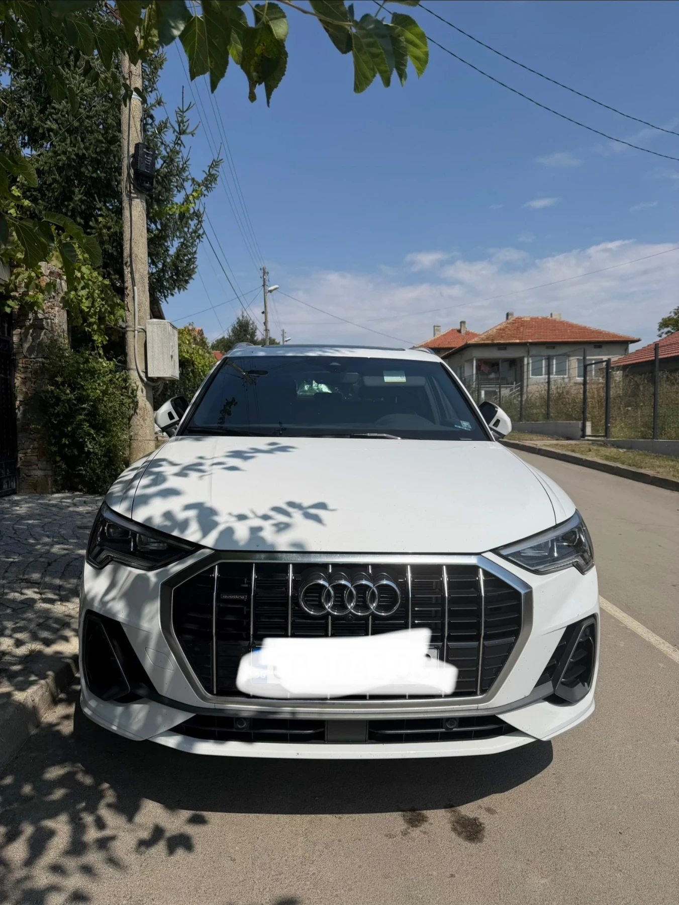 Audi Q3 като чисто нов автомобил 4* 4