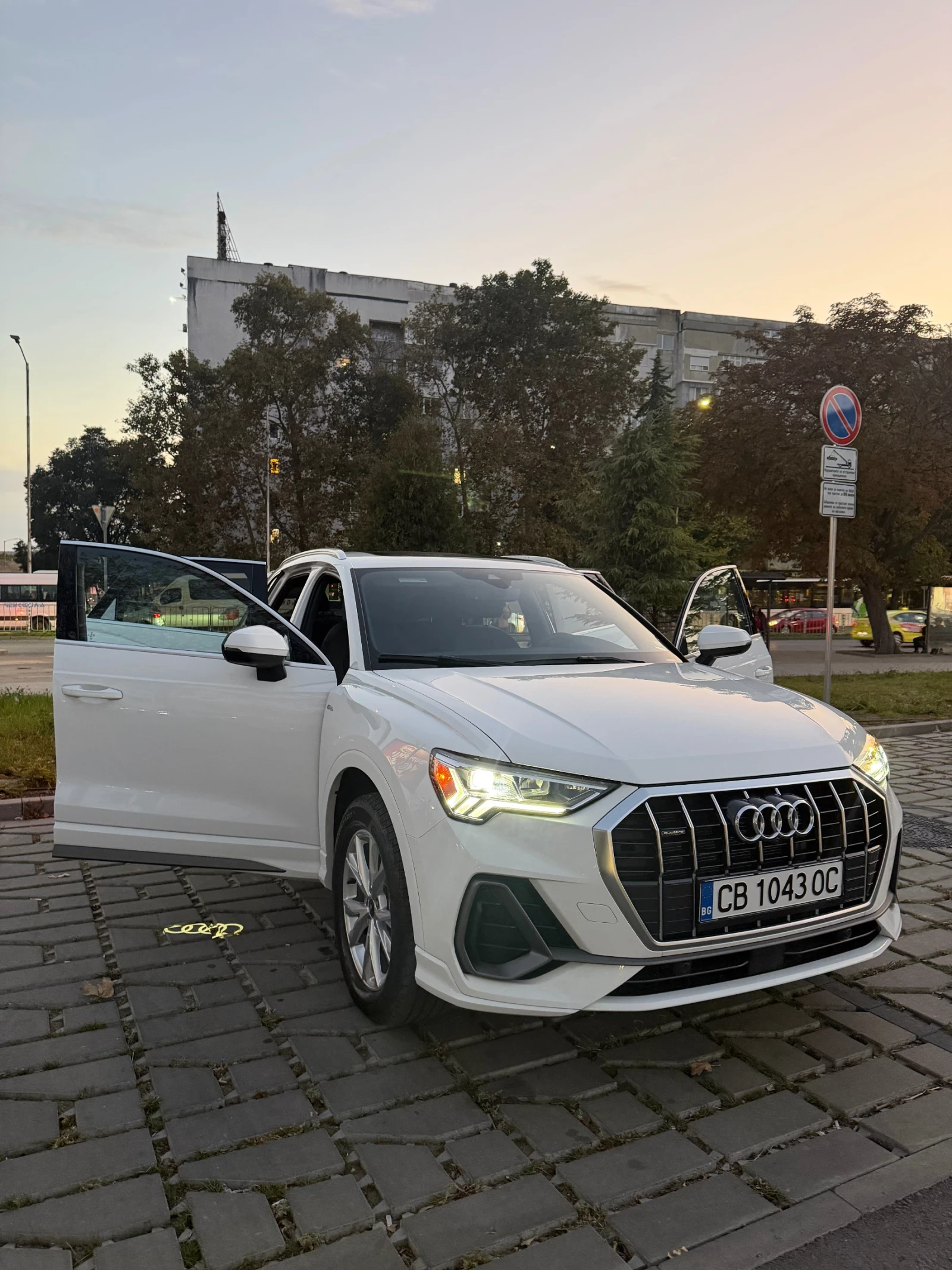 Audi Q3 S-Line 45TFSI Quattro(4x4)228к.с 4500 км