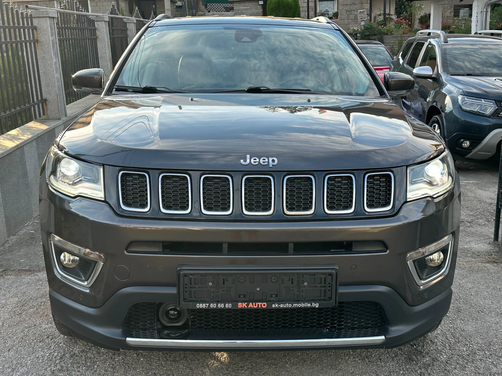 Jeep Compass 2.0D-4X4-170k.s-FULL-DIST-LED-AUTOMAT-NAVI-КОЖА, снимка 2 - Автомобили и джипове - 55955721