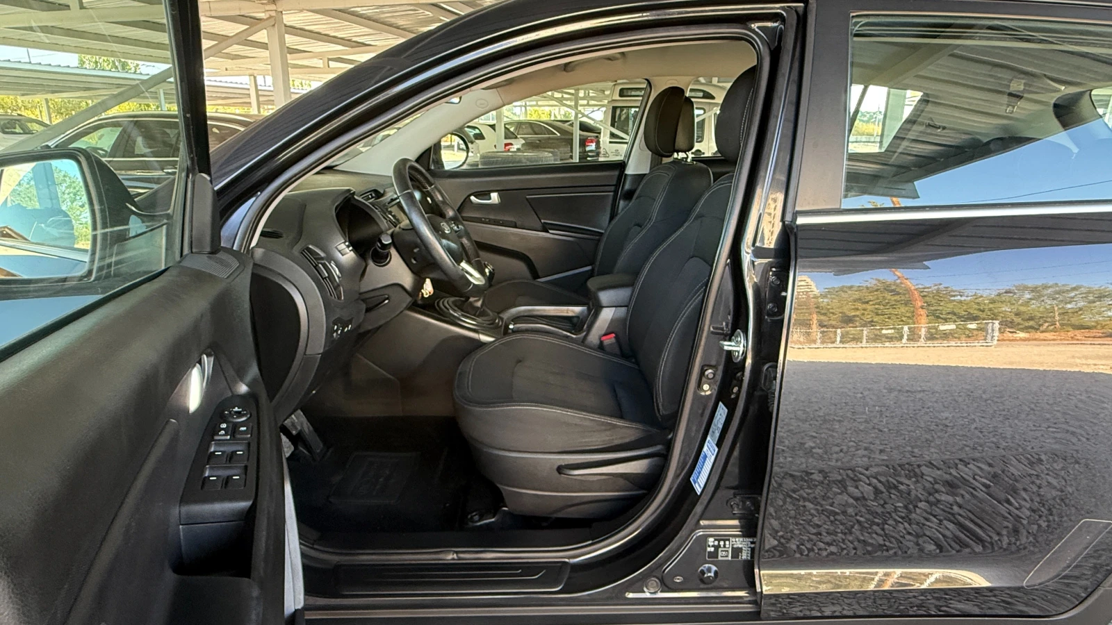 Kia Sportage 1.7CRDI-116кс/КАМЕРА/NAVI/EURO 5/ВНОС ОТ ИТАЛИЯ, снимка 12 - Автомобили и джипове - 56016883