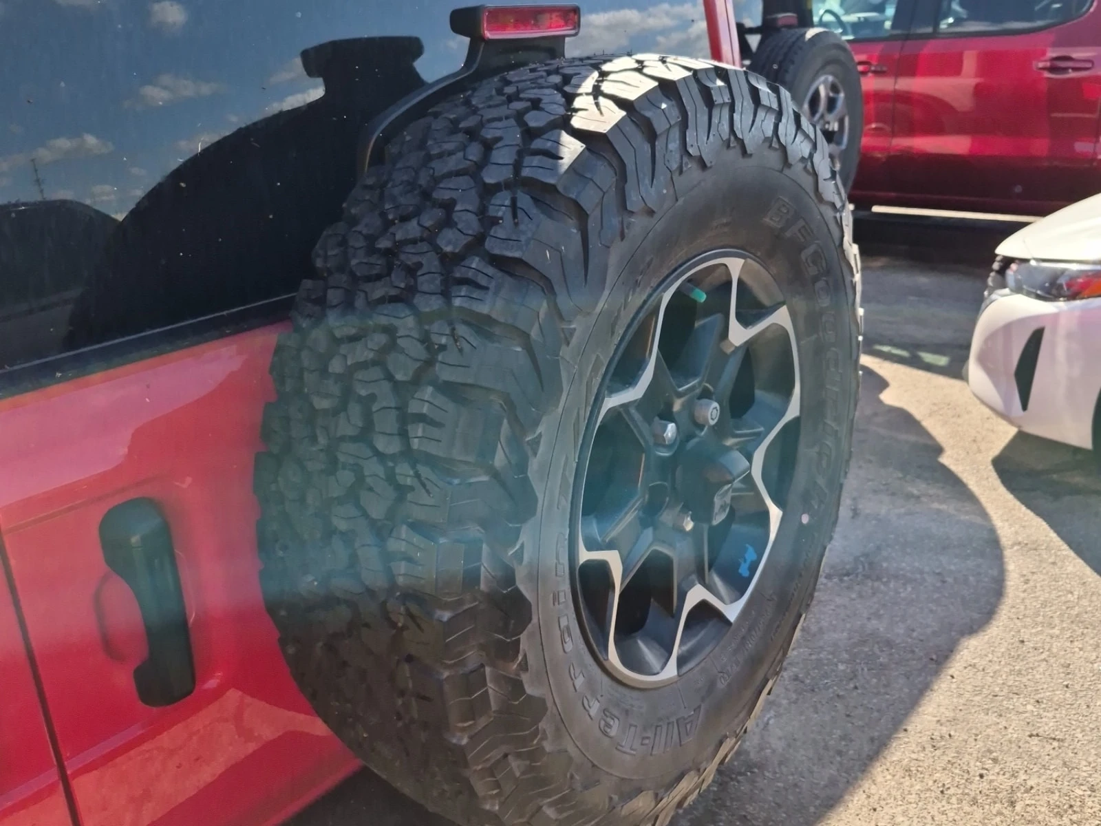 Jeep Wrangler * UNLIMITED RUBICON* АВТОКРЕДИТ БЕЗ ПЪРВОНАЧАЛНА *, снимка 15 - Автомобили и джипове - 56039280