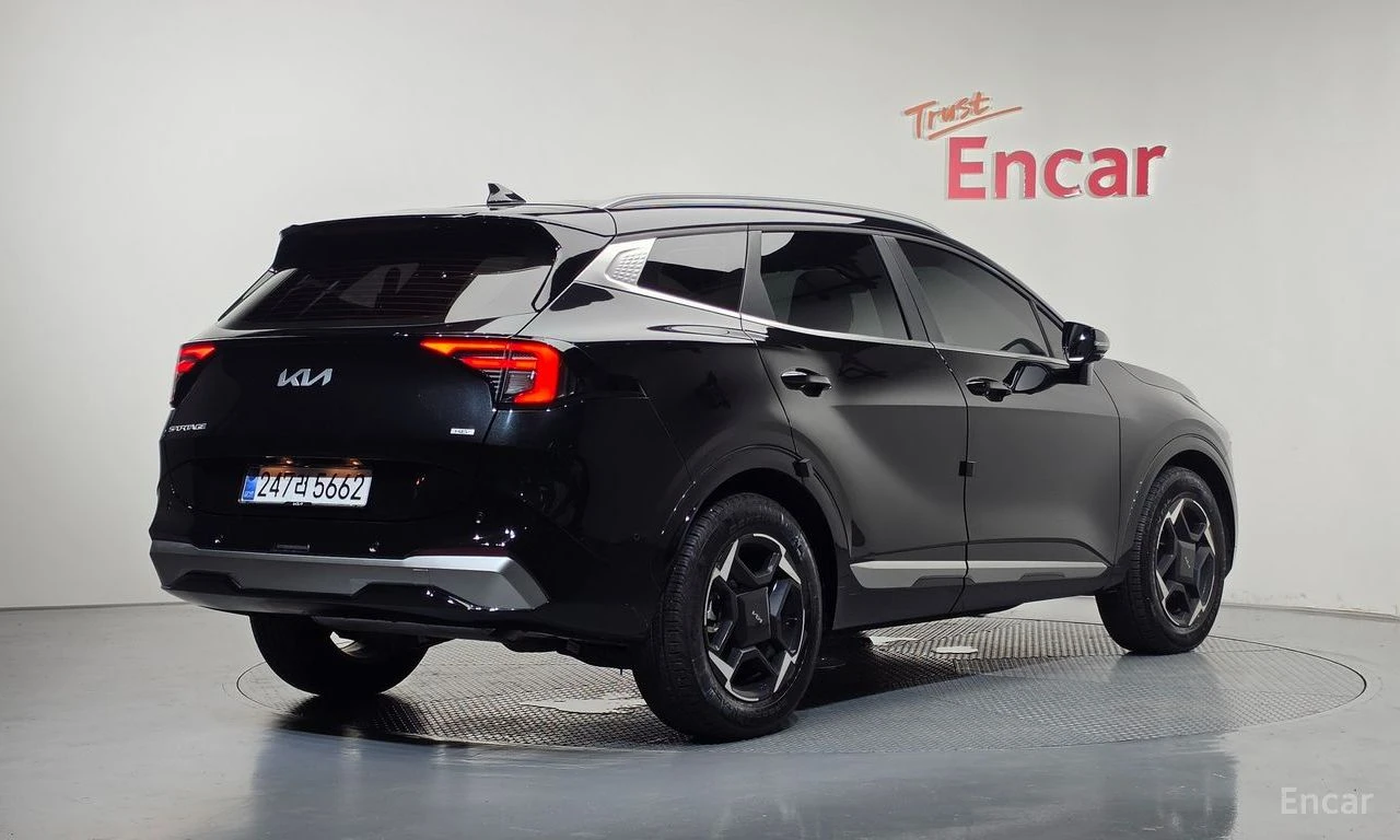 Kia Sportage NOBLESSE* ОБДУХВАНЕ* ДИСТРОНИК* LANE* ASSIST* КАМЕ, снимка 2 - Автомобили и джипове - 56126537