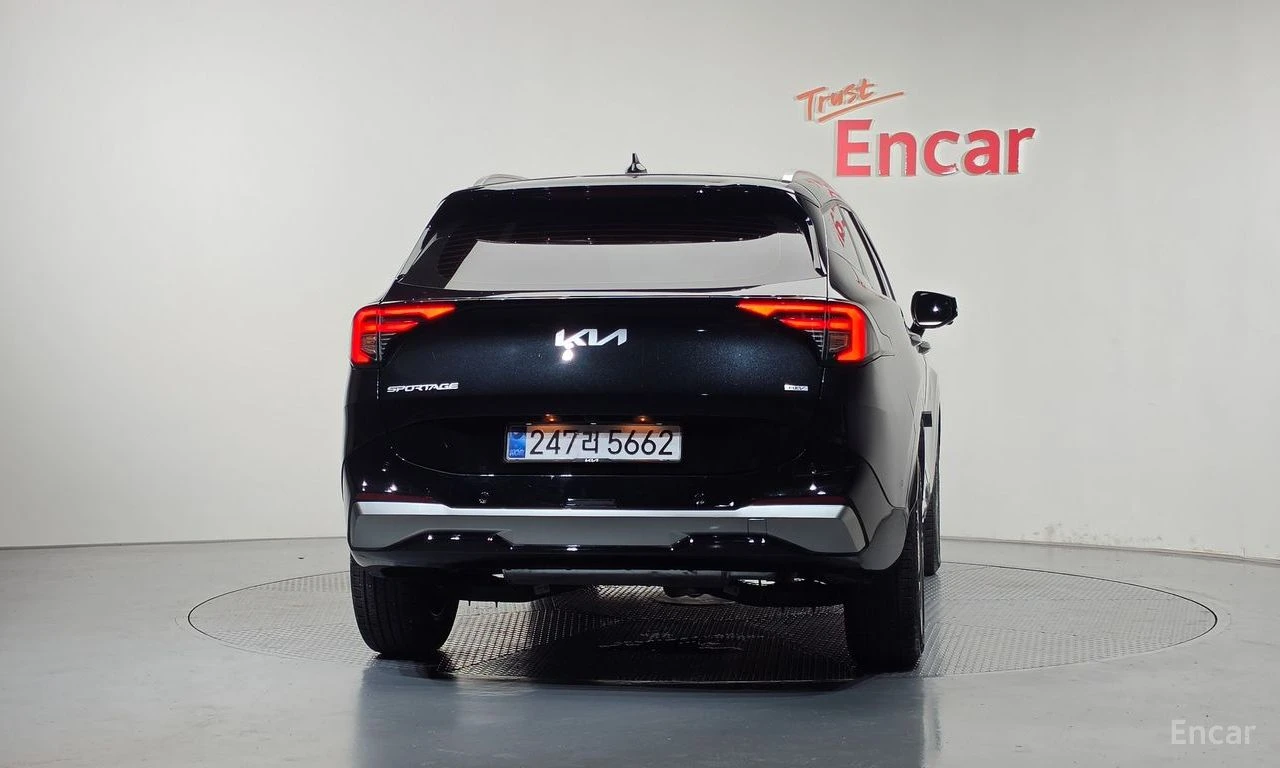 Kia Sportage NOBLESSE* ОБДУХВАНЕ* ДИСТРОНИК* LANE* ASSIST* КАМЕ, снимка 4 - Автомобили и джипове - 56126537