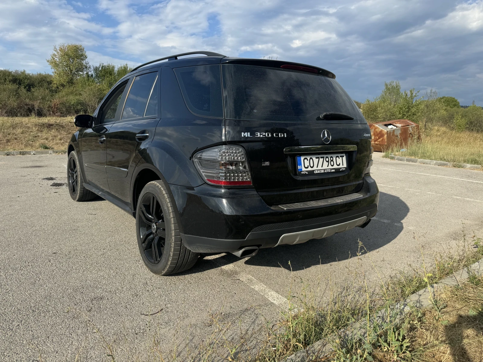 Mercedes-Benz ML 320, снимка 6 - Автомобили и джипове - 56543971