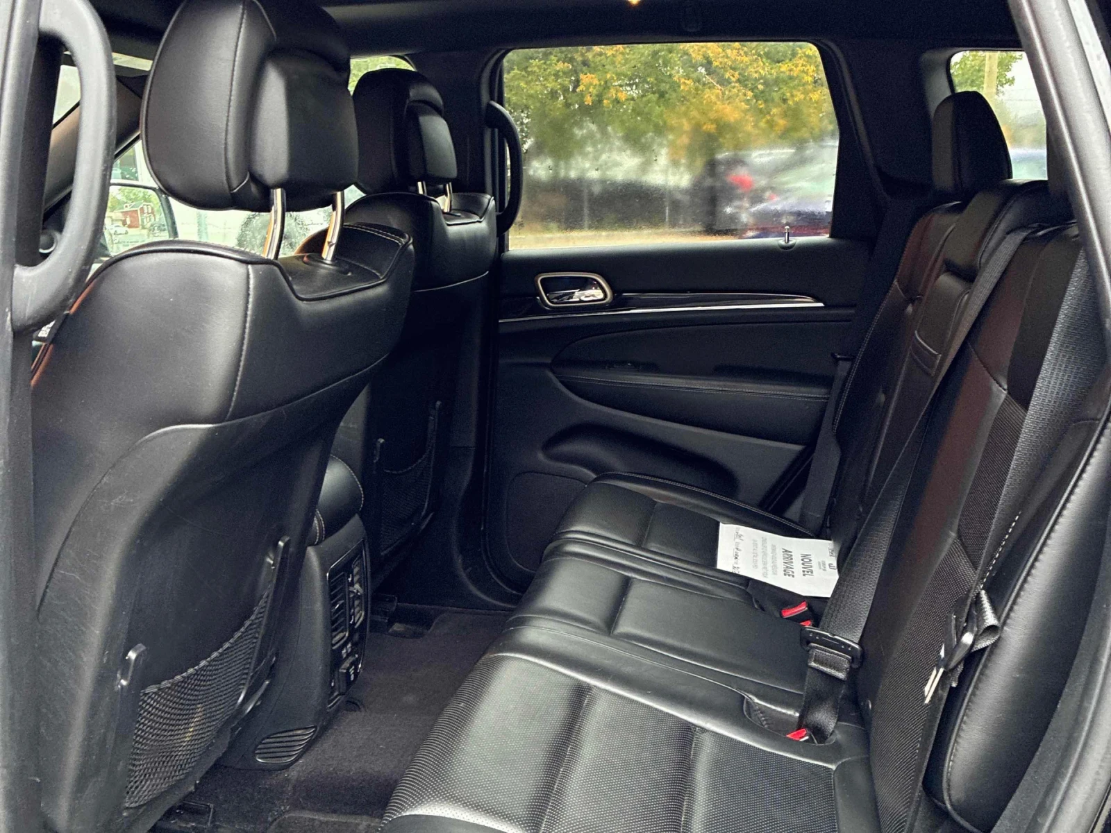 Jeep Grand cherokee Overland* 4�4* Back cam* Pano* Dist* �����* 2����� | Mobile.bg � ����������� 12