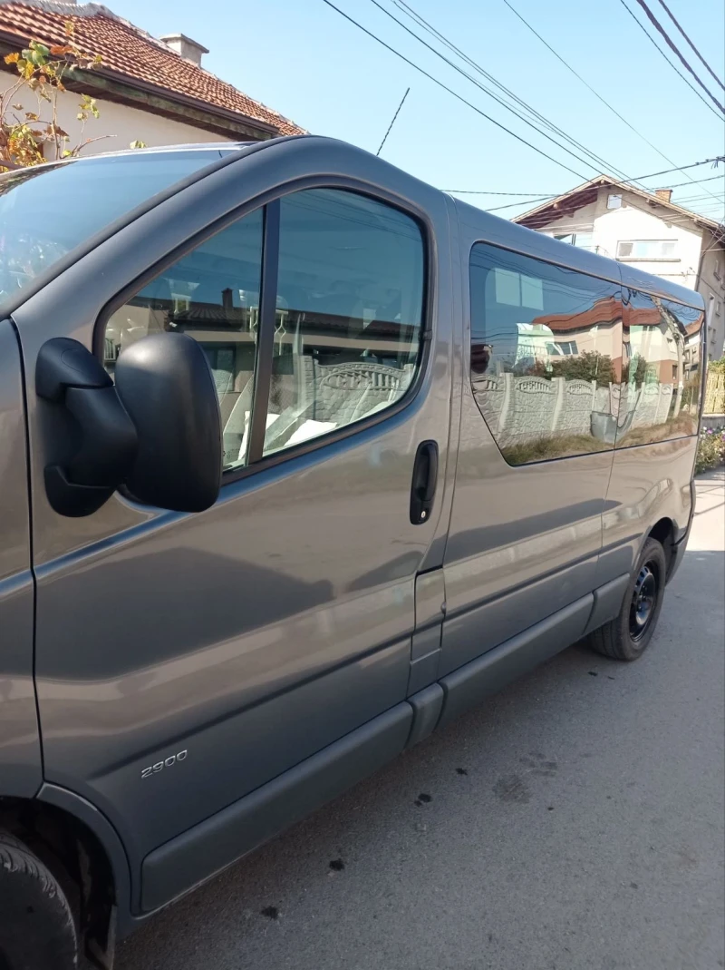 Opel Vivaro 2.0, снимка 5 - Бусове и автобуси - 48005257