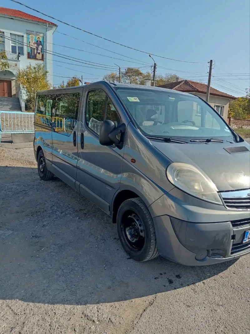 Opel Vivaro 2.0, снимка 1 - Бусове и автобуси - 48005257