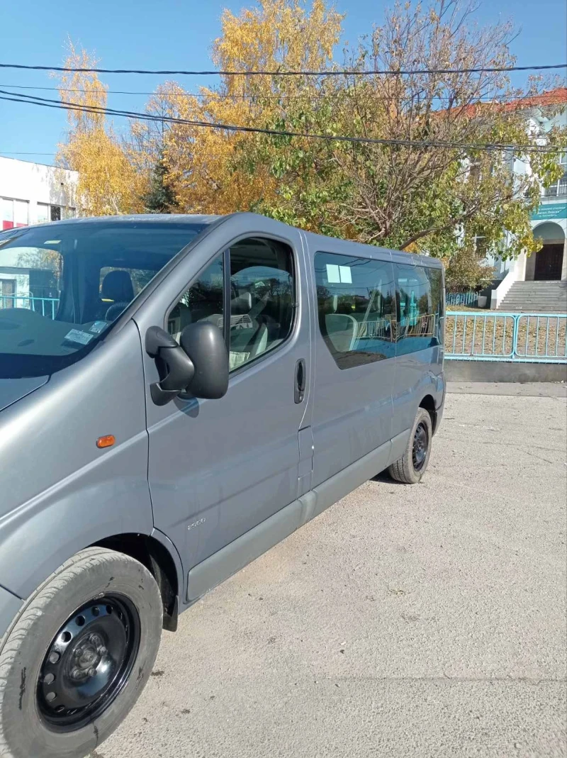 Opel Vivaro 2.0, снимка 2 - Бусове и автобуси - 48005257