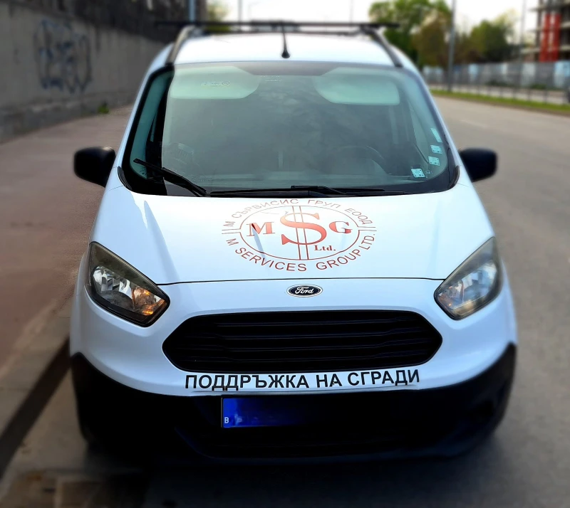 Ford Transit Courier 2017г, снимка 2 - Бусове и автобуси - 52284962