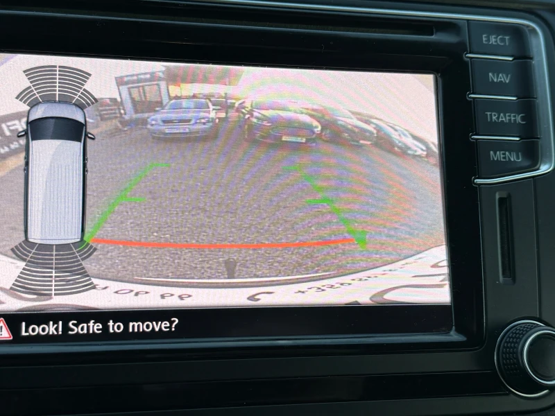 VW Transporter 2.0 TDI * АВТОМАТИК* 9 МЕСТ!, снимка 9 - Бусове и автобуси - 52824371