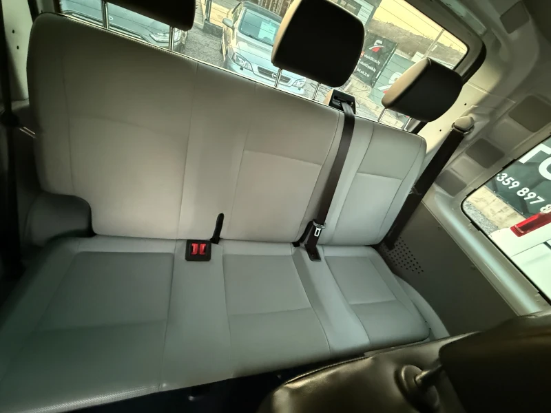 VW Transporter 2.0 TDI * АВТОМАТИК* 9 МЕСТ!, снимка 15 - Бусове и автобуси - 52824371