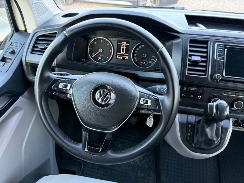 VW Transporter 2.0 TDI * АВТОМАТИК* 9 МЕСТ!, снимка 6 - Бусове и автобуси - 52824371
