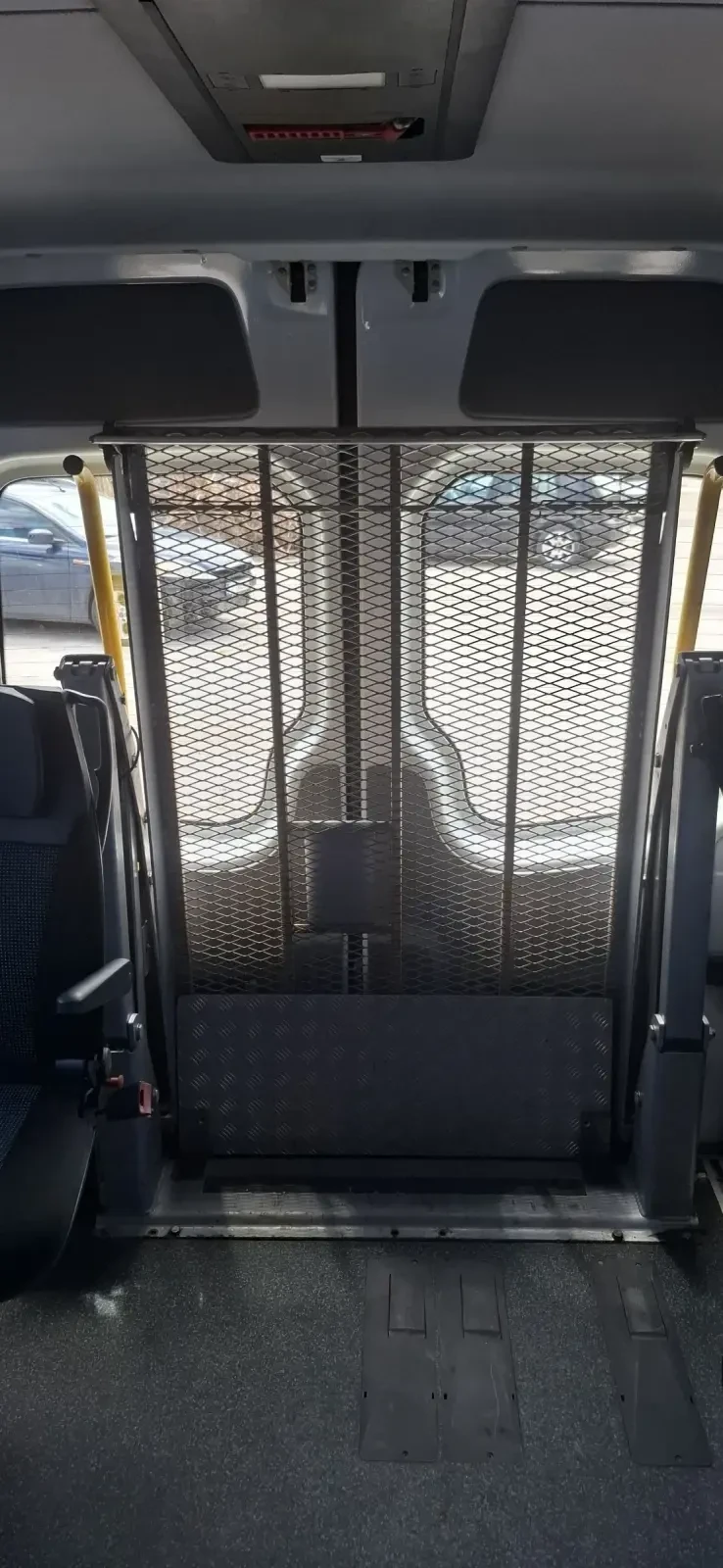 Mercedes-Benz Sprinter 313 8+ 1, рампа, автома, снимка 12 - Бусове и автобуси - 54892642