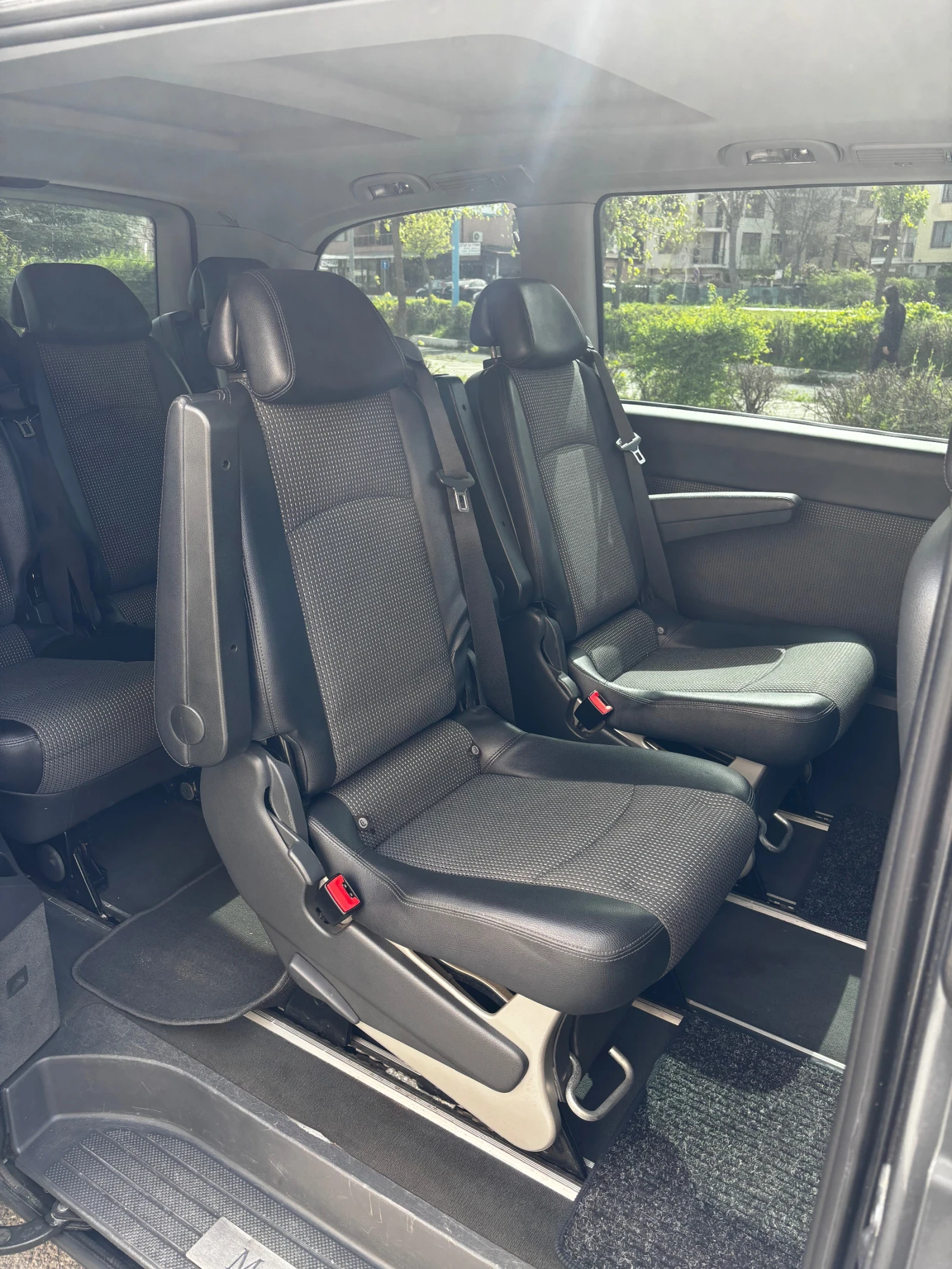 Mercedes-Benz Viano 320 CDI - изображение 8