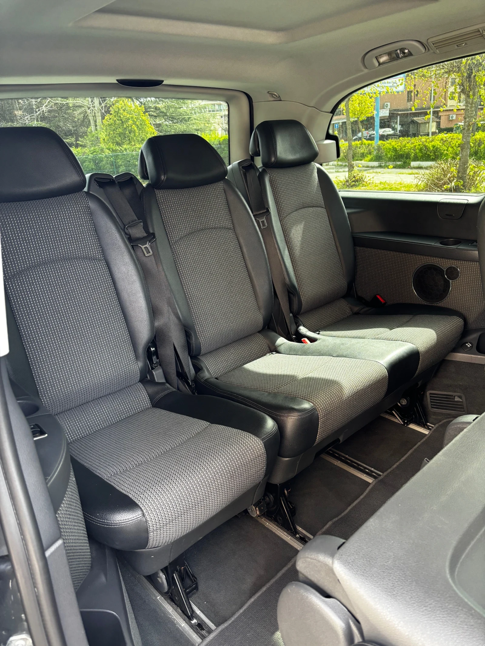 Mercedes-Benz Viano 320 CDI - изображение 9