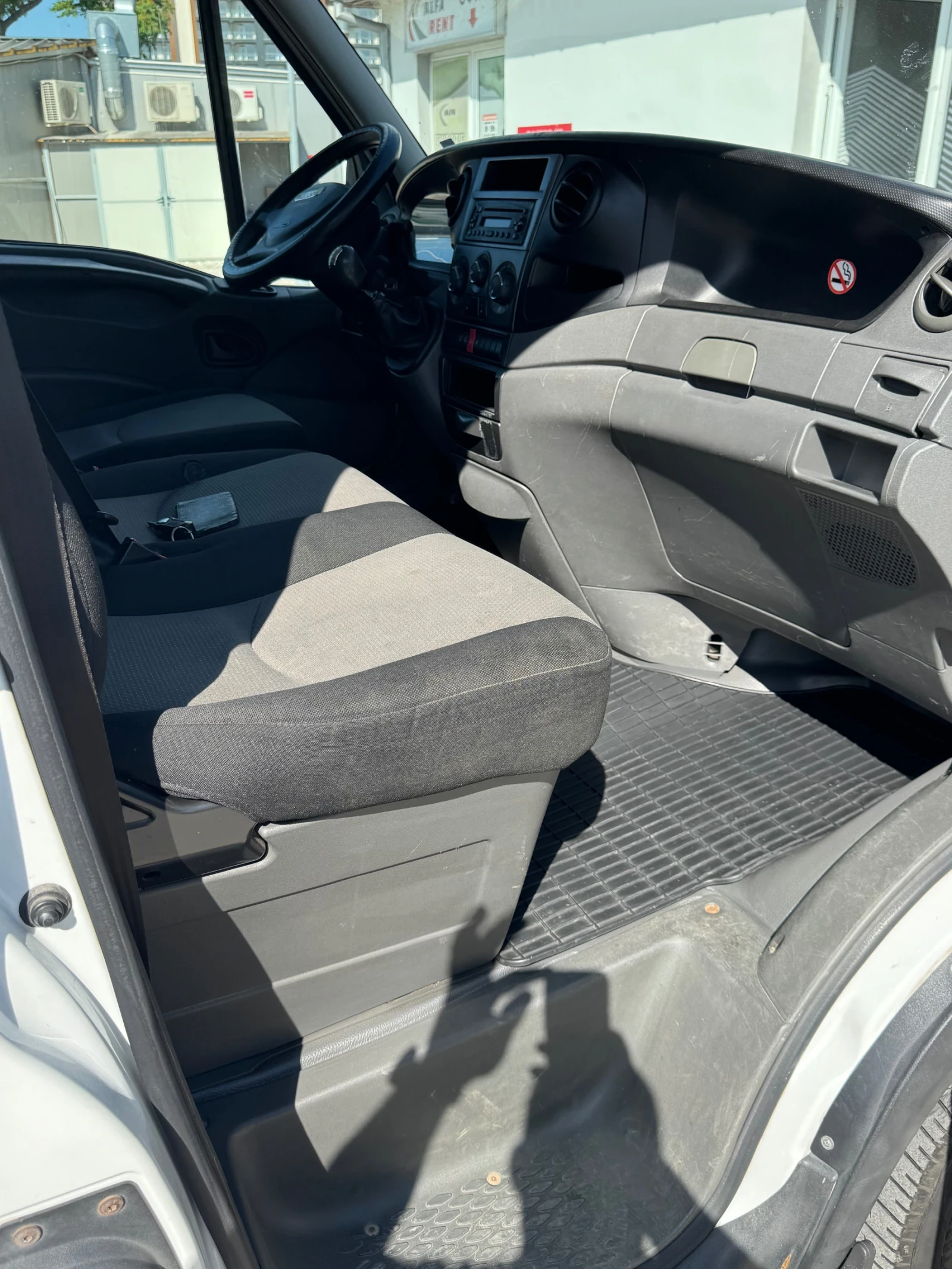 Iveco Daily 2, 3 Климатроник , снимка 6 - Бусове и автобуси - 54946766