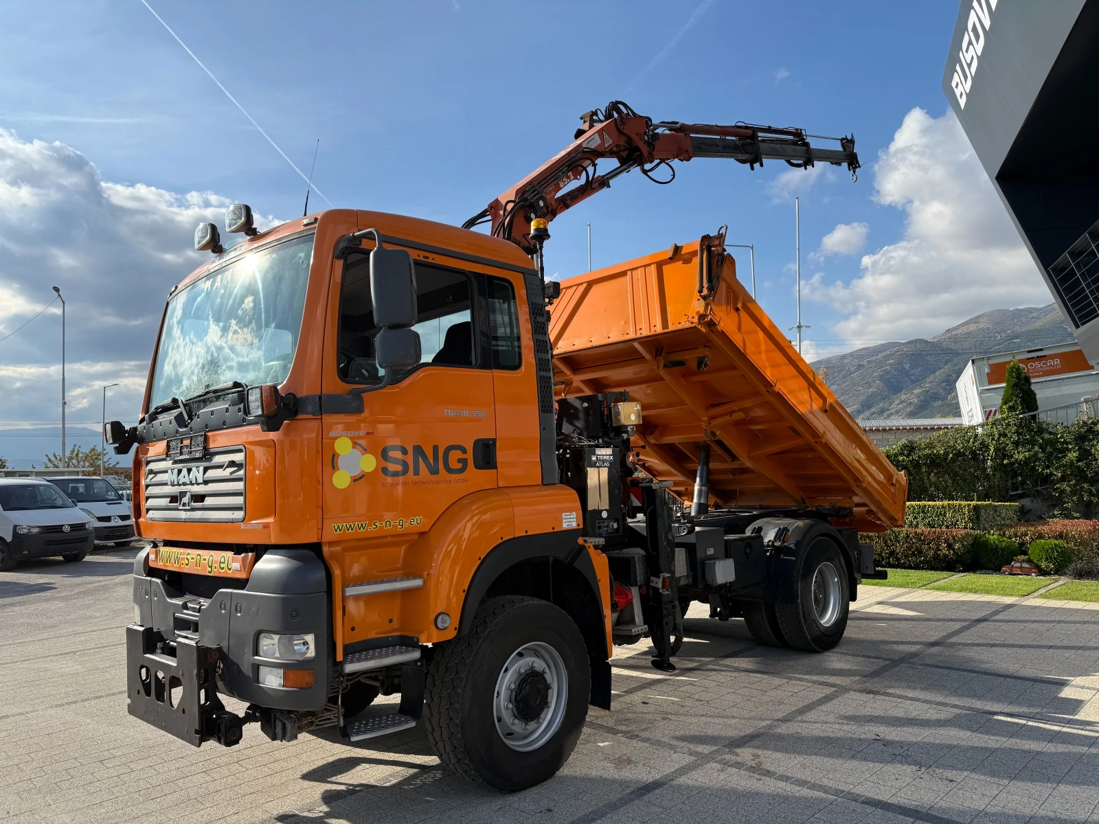 Man Tga 18.350 4х4 Самосвал с кран Климатик 4.20м.  - изображение 3