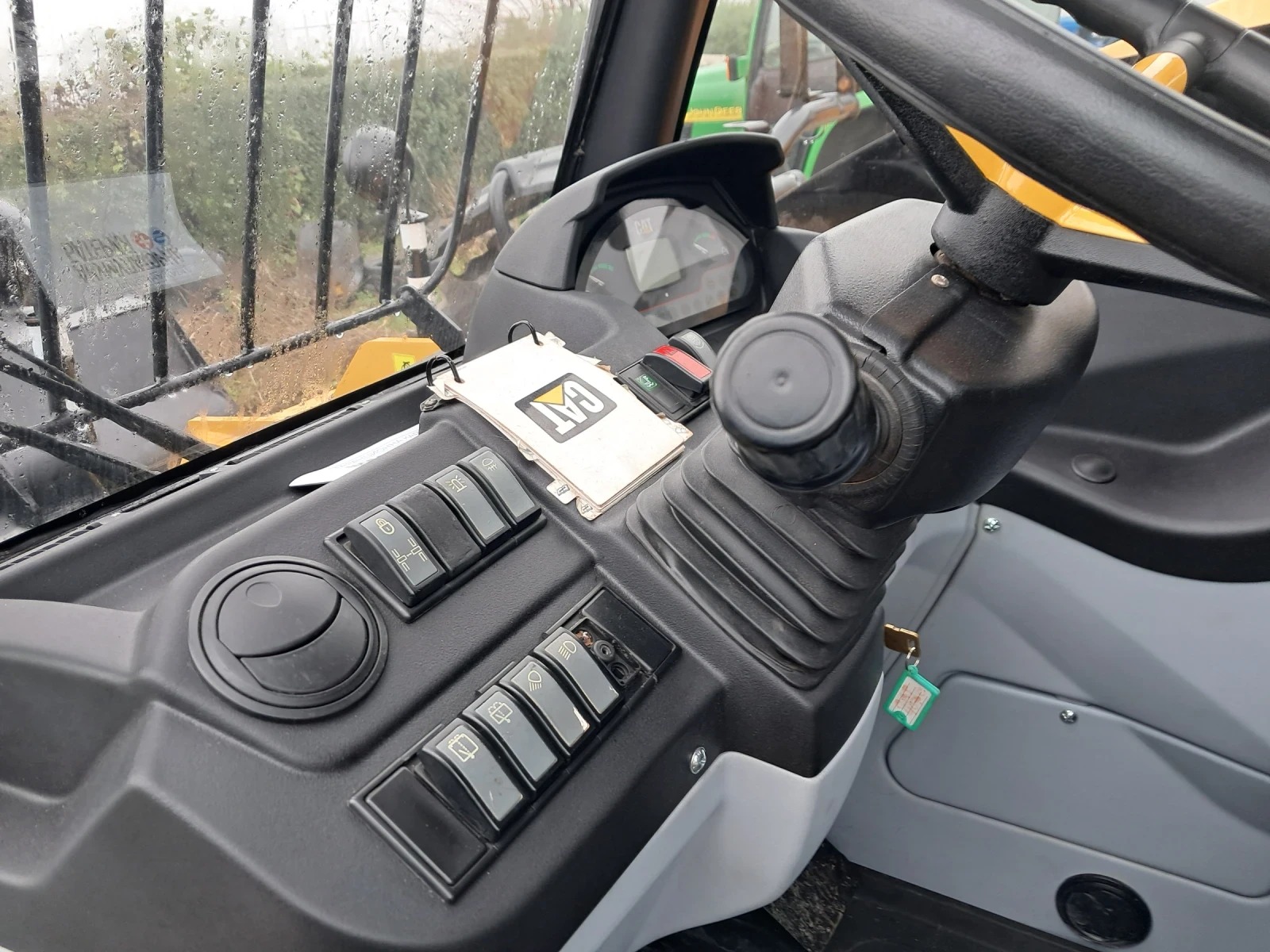 ������������ ������� Caterpillar TH407C | Mobile.bg � ����������� 16